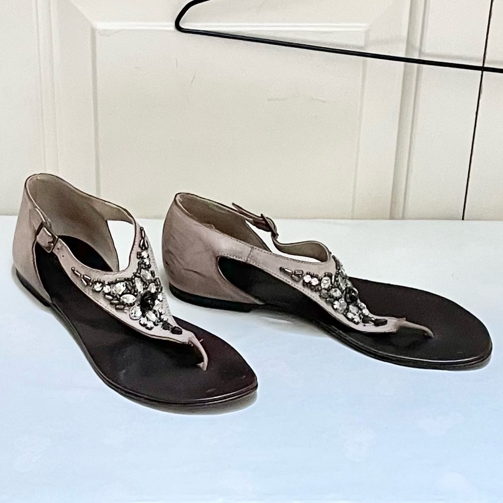 Lavorazione Artigiana sete di Jaipur embellished sandals